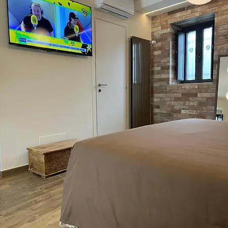 Le Dimore Del Gufo - Royal Bed & Breakfast 4*