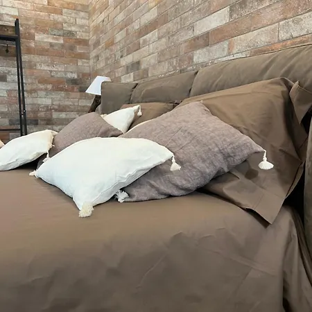 Le Dimore Del Gufo - Royal Bed & Breakfast Venosa