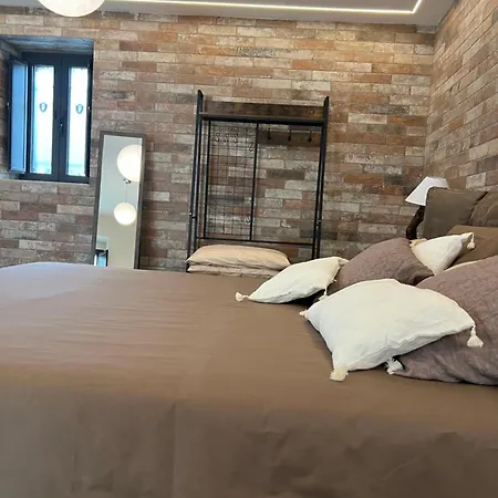 Bed & Breakfast Le Dimore Del Gufo - Royal 4*